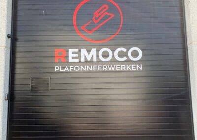 Diverse bedrukkingen en bestickeringen